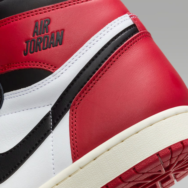 Air Jordan 1 Retro High OG 'Black Toe Reimagined' 2025
