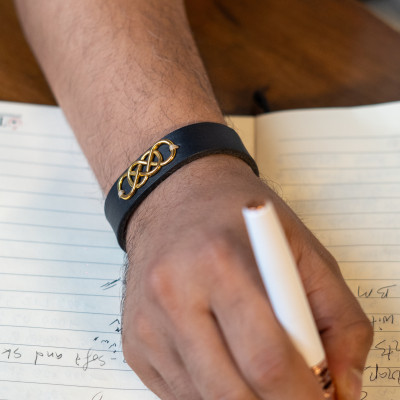 Infinity Knot Bracelet