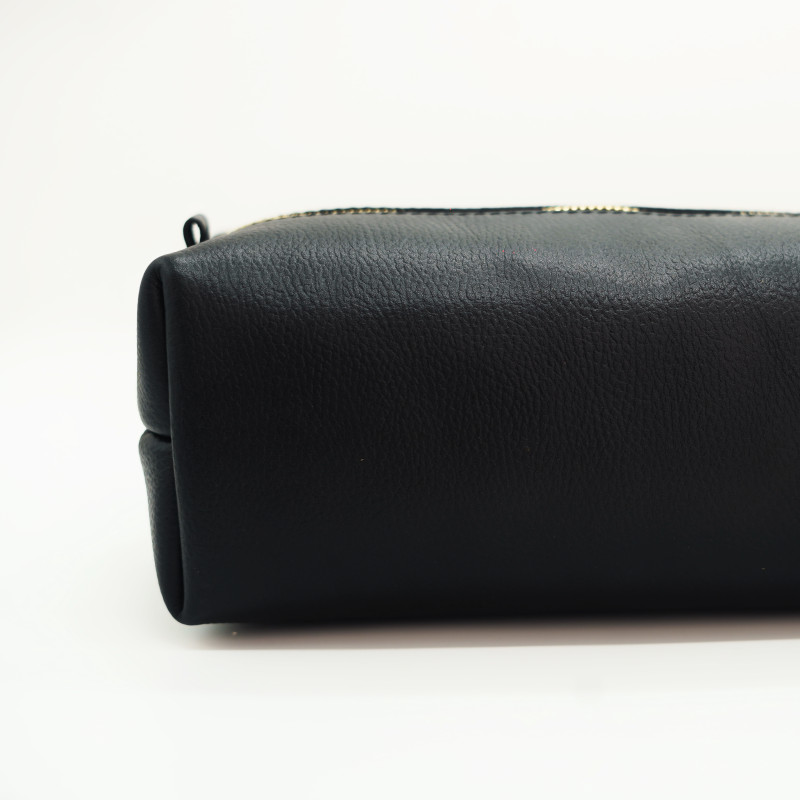 Blacksmith Clutch Bag (Black)