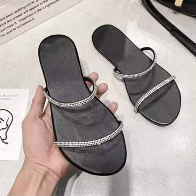 Stone Design Flat Sandal