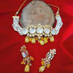 Kundan Choker