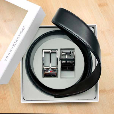 Tommy Hilfiger Two Buckle Belt Set